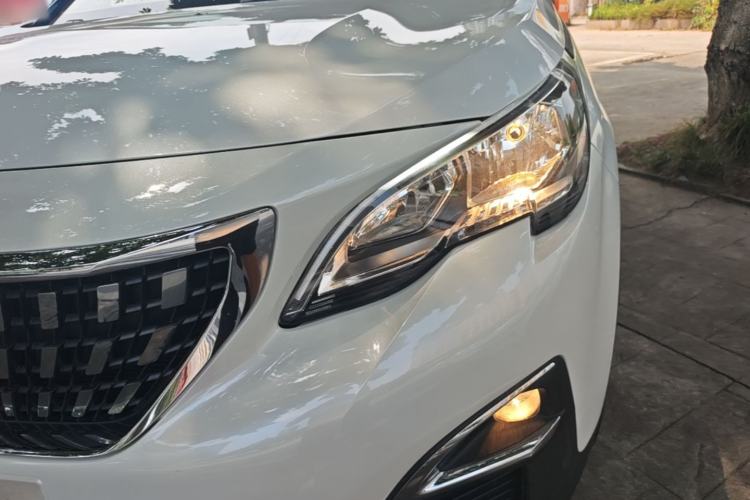 Used Peugeot 4008 2018 350THP Elite Edition Left Front Headlight