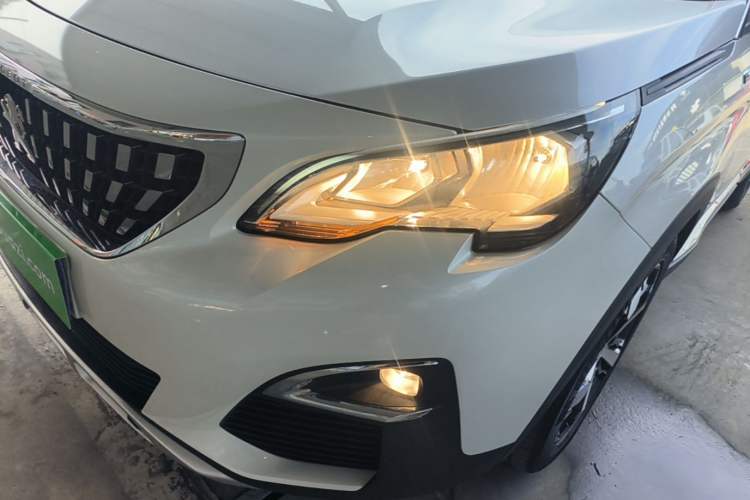 Used Peugeot 4008 2018 350THP Elite Edition Left Front Headlight