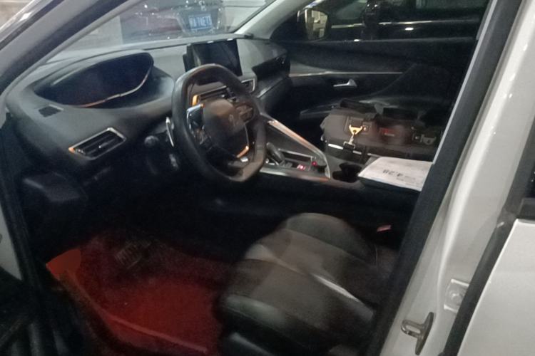 Used Peugeot 4008 2018 350THP Elite Edition Left Front Seat
