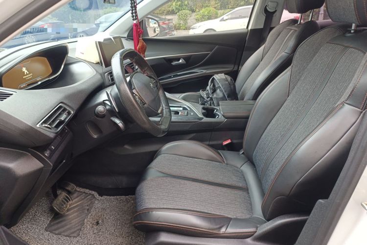 Used Peugeot 4008 2018 350THP Elite Edition Left Front Seat