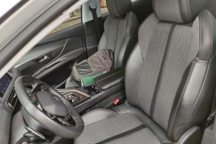 Used Peugeot 4008 2018 350THP Elite Edition Left Front Seat