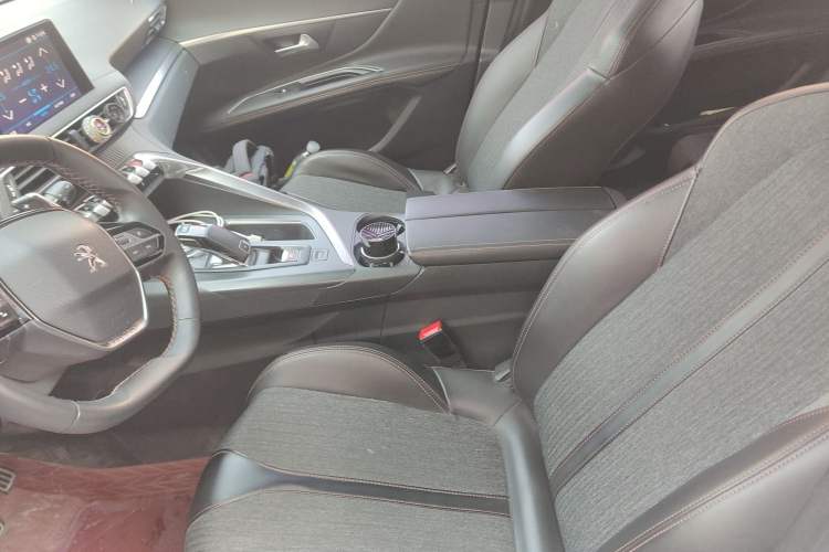 Used Peugeot 4008 2018 350THP Elite Edition Left Front Seat