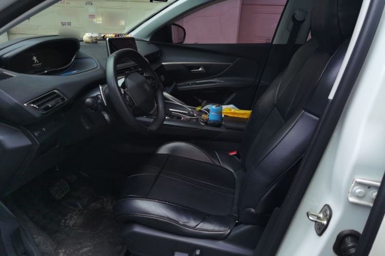 Used Peugeot 4008 2018 350THP Elite Edition Left Front Seat