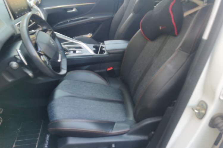 Used Peugeot 4008 2018 350THP Elite Edition Left Front Seat
