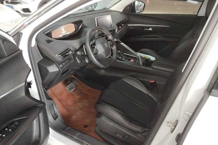 Used Peugeot 4008 2018 350THP Elite Edition Left Front Seat