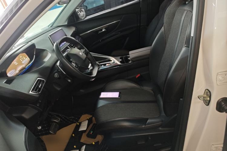 Used Peugeot 4008 2018 350THP Elite Edition Left Front Seat