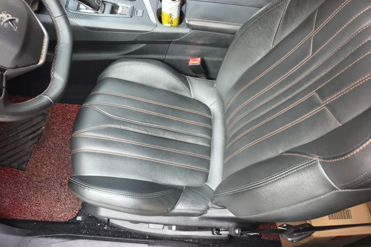 Used Peugeot 4008 2018 350THP Elite Edition Left Front Seat