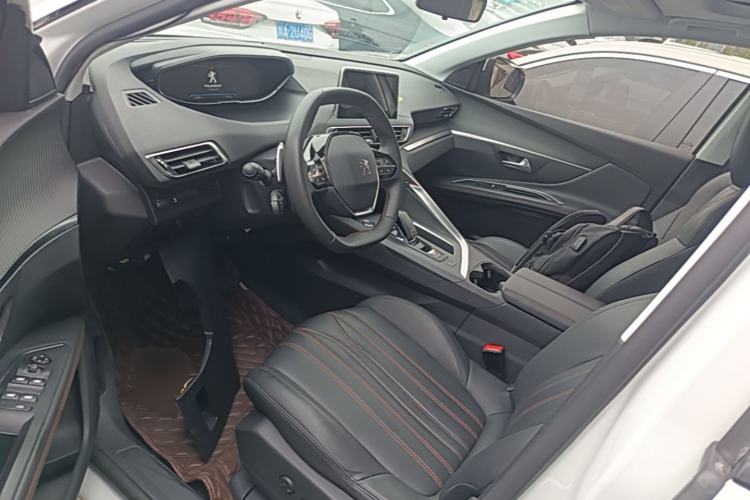 Used Peugeot 4008 2018 350THP Elite Edition Left Front Seat