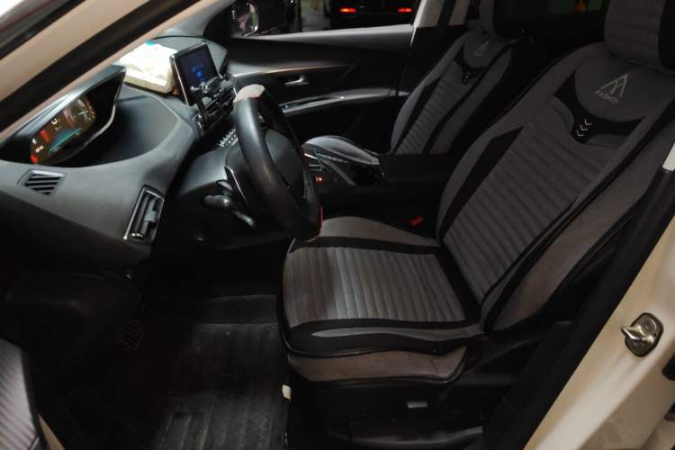 Used Peugeot 4008 2018 350THP Elite Edition Left Front Seat