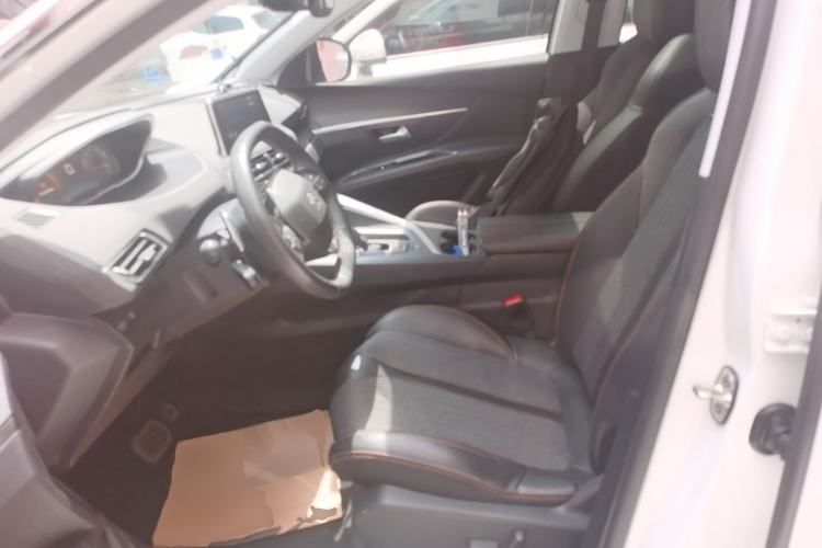 Used Peugeot 4008 2018 350THP Elite Edition Left Front Seat