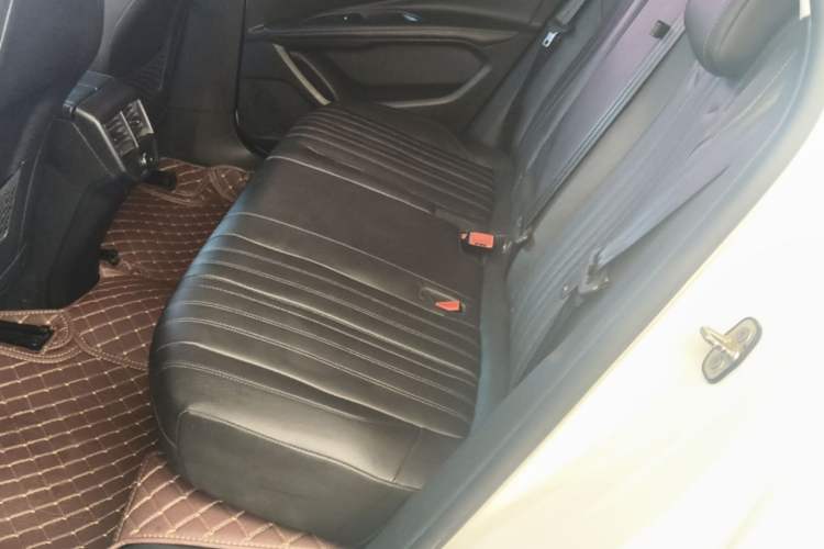Used Peugeot 4008 2018 350THP Luxury Edition Left Rear Seat