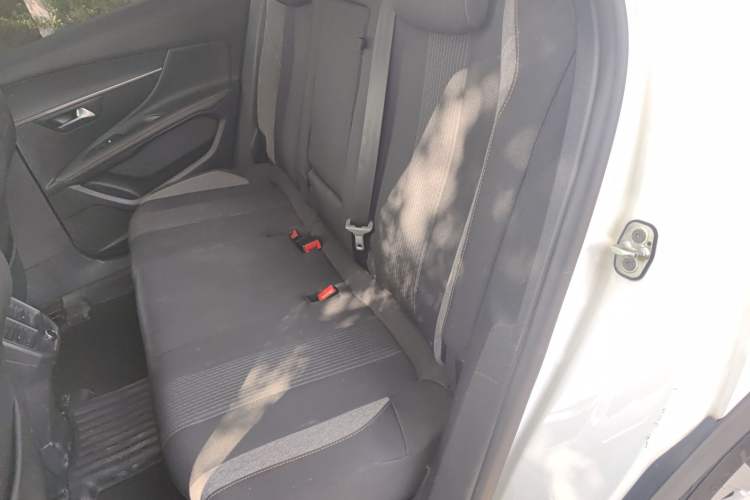Used Peugeot 4008 2018 350THP Comfort Edition Left Rear Seat