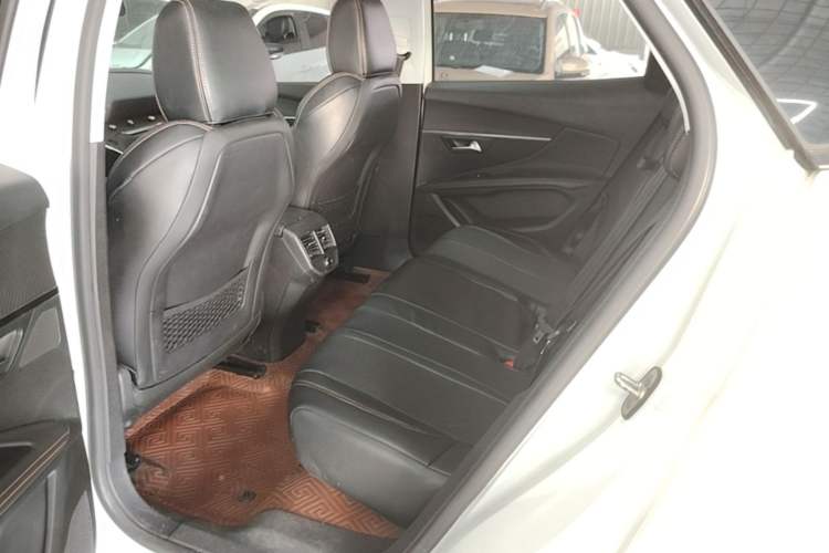 Used Peugeot 4008 2018 350THP Elite Edition Left Rear Seat