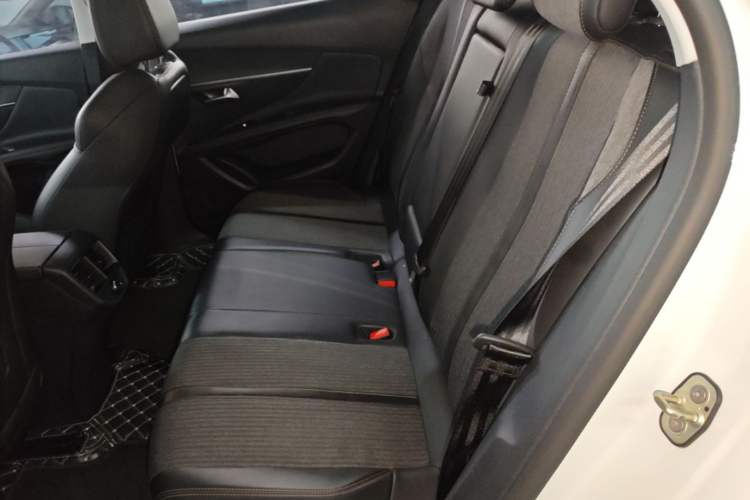 Used Peugeot 4008 2018 350THP Elite Edition Left Rear Seat
