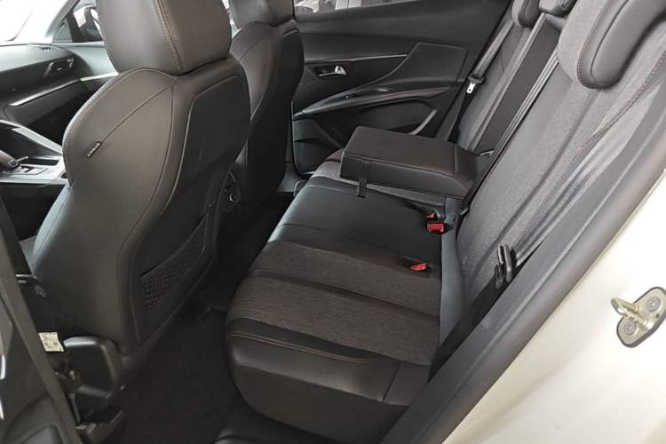 Used Peugeot 4008 2018 350THP Elite Edition Left Rear Seat