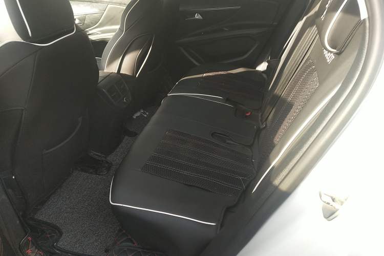 Used Peugeot 4008 2018 350THP Elite Edition Left Rear Seat