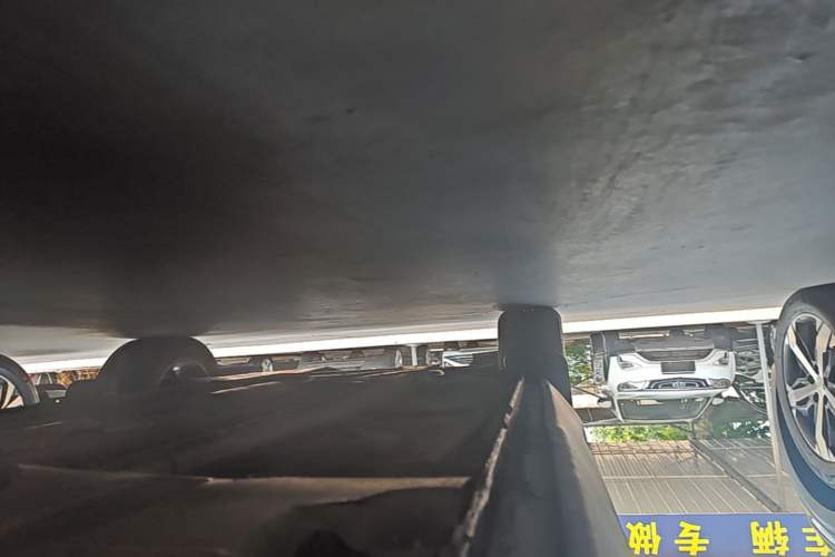 Used Peugeot 4008 2018 350THP Elite Edition Left Side Sill