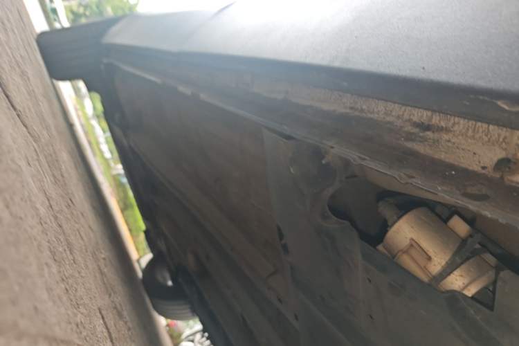 Used Peugeot 4008 2018 350THP Elite Edition Left Side Sill