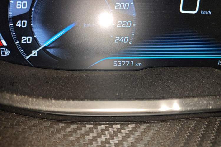 Used Peugeot 4008 2018 350THP Elite Edition Odometer Close Up