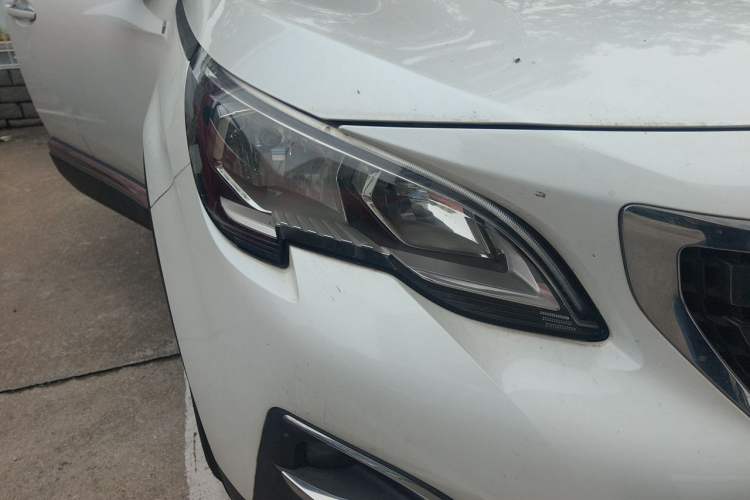 Used Peugeot 4008 2018 350THP Elite Edition Right Front Headlight