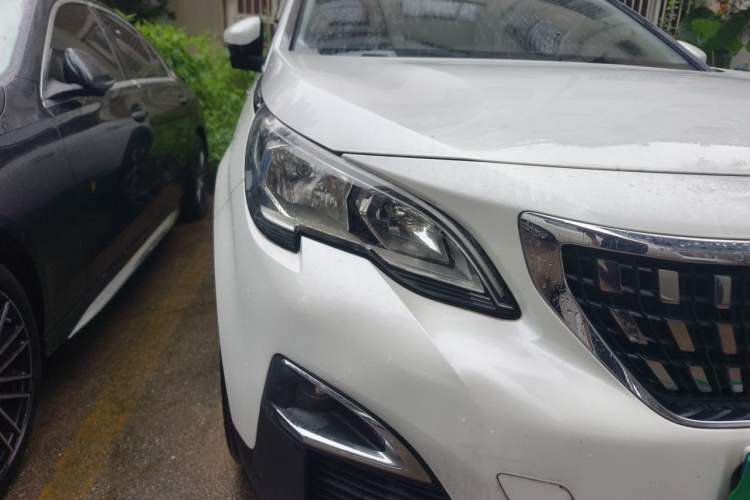 Used Peugeot 4008 2018 380THP Elite Edition Right Front Headlight