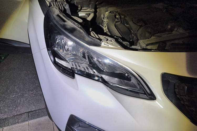 Used Peugeot 4008 2018 350THP Elite Edition Right Front Headlight