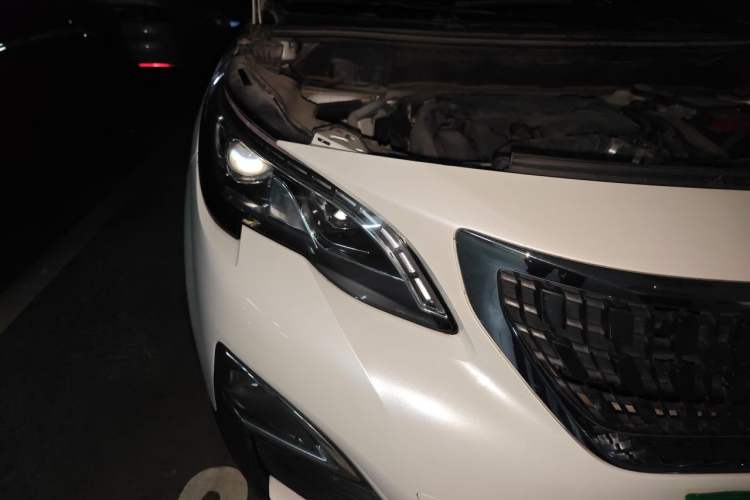 Used Peugeot 4008 2018 350THP Elite Edition Right Front Headlight