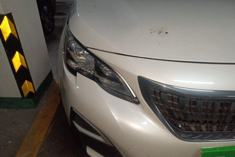 Used Peugeot 4008 2018 350THP Comfort Edition Right Front Headlight