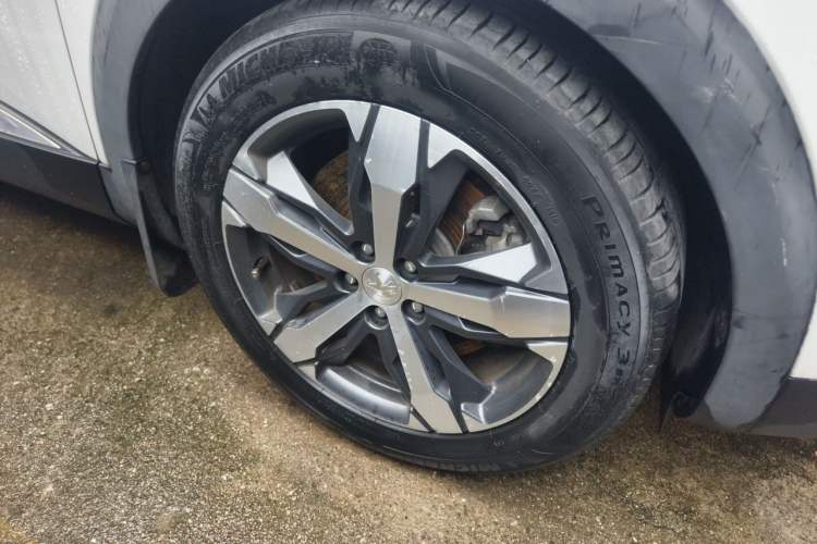 Used Peugeot 4008 2018 380THP Elite Edition Right Front Wheel Hub