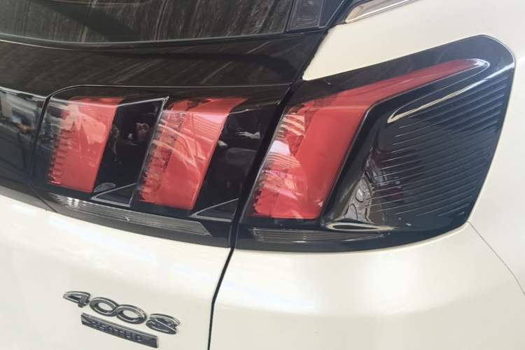 Used Peugeot 4008 2018 350THP Luxury Edition Right Rear Taillight