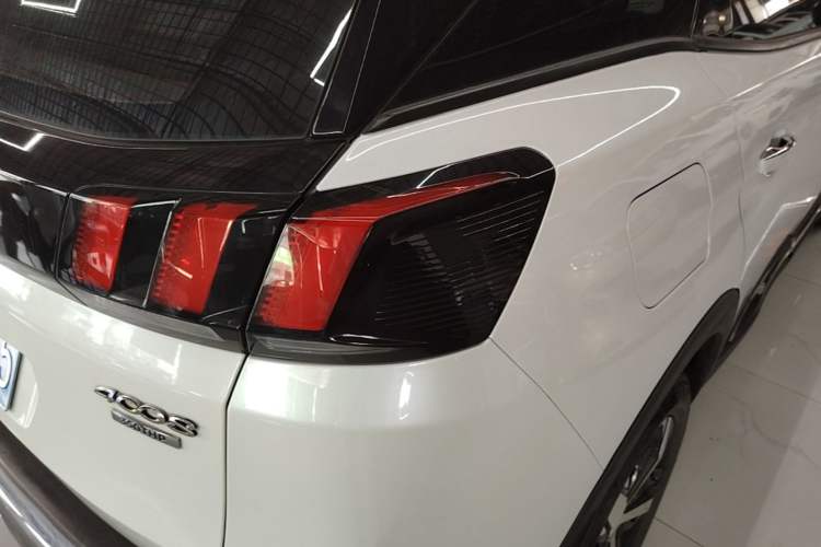 Used Peugeot 4008 2018 350THP Elite Edition Right Rear Taillight