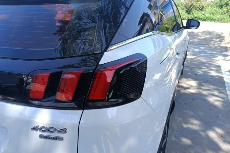 Used Peugeot 4008 2018 350THP Elite Edition Right Rear Taillight