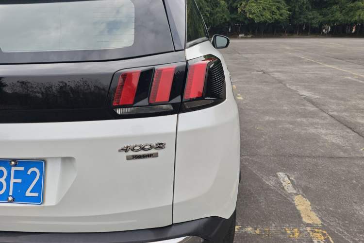 Used Peugeot 4008 2018 350THP Elite Edition Right Rear Taillight