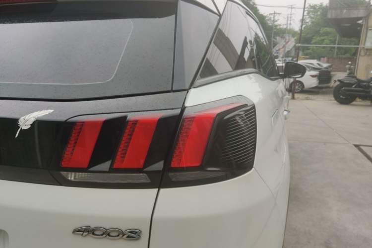 Used Peugeot 4008 2018 350THP Elite Edition Right Rear Taillight