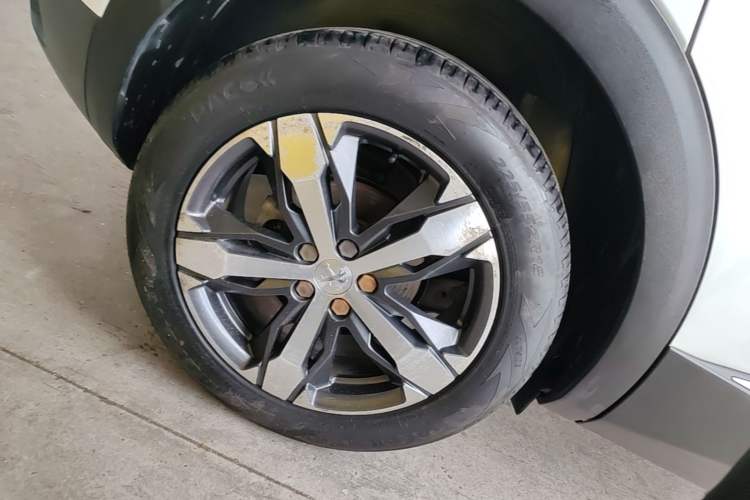 Used Peugeot 4008 2018 350THP Luxury Edition Right Rear Wheel Hub