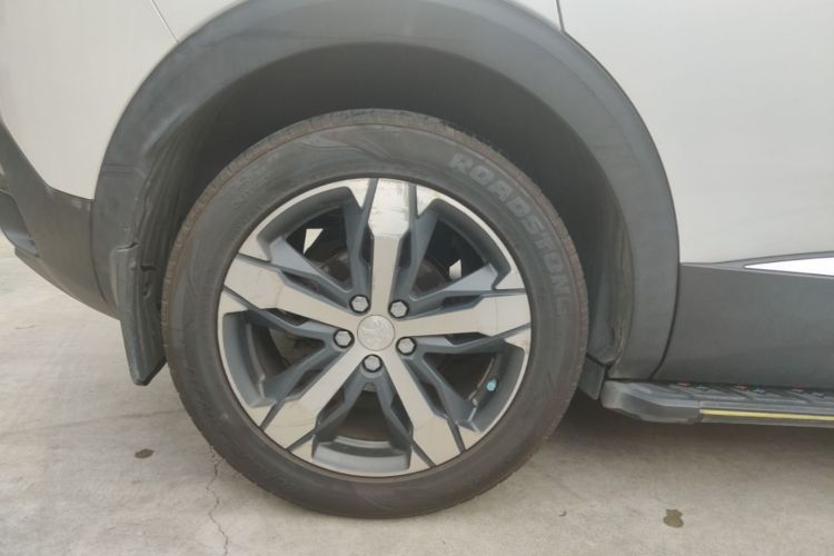 Used Peugeot 4008 2018 350THP Elite Edition Right Rear Wheel Hub