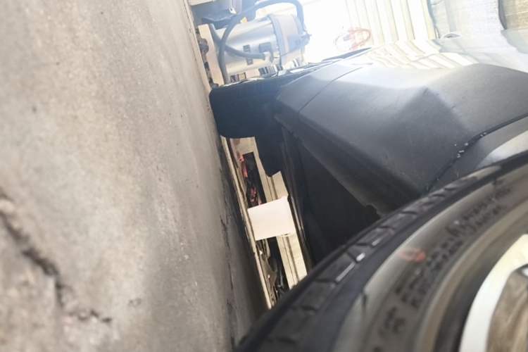 Used Peugeot 4008 2018 350THP Luxury Edition Right Side Sill
