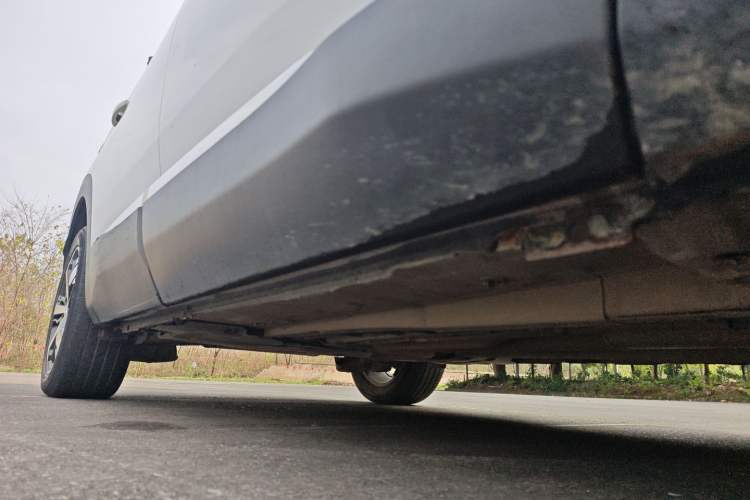Used Peugeot 4008 2018 350THP Elite Edition Right Side Sill