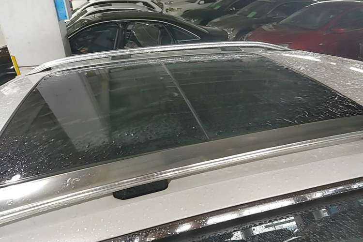 Used Peugeot 4008 2018 350THP Elite Edition Roof