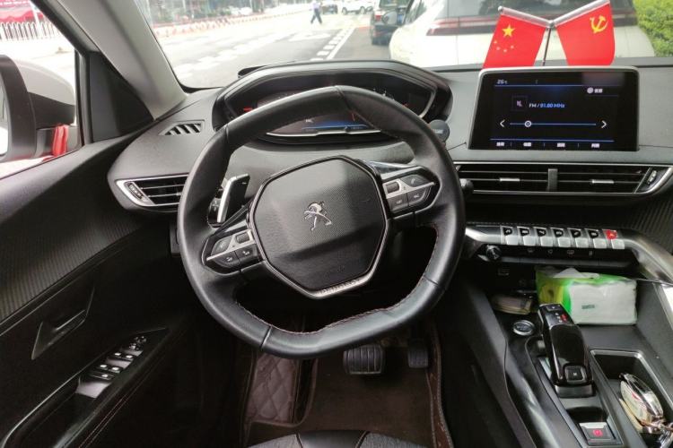 Used Peugeot 4008 2018 350THP Elite Edition Steering Wheel