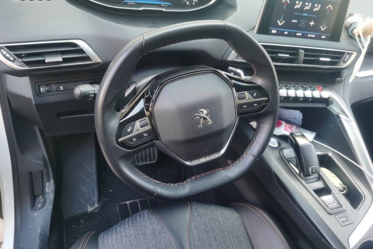 Used Peugeot 4008 2018 350THP Elite Edition Steering Wheel
