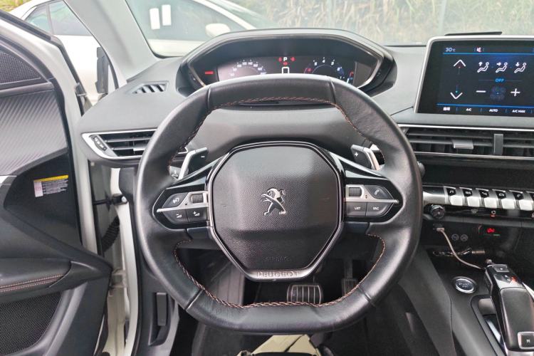 Used Peugeot 4008 2018 350THP Elite Edition Steering Wheel