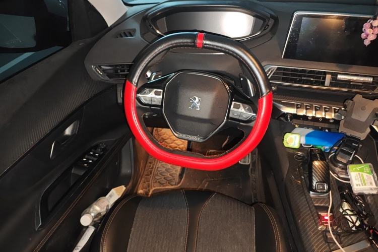 Used Peugeot 4008 2018 350THP Elite Edition Steering Wheel
