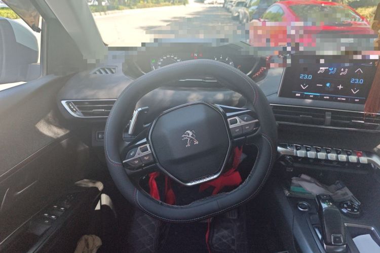 Used Peugeot 4008 2018 350THP Luxury Edition Steering Wheel
