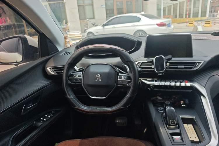 Used Peugeot 4008 2018 350THP Elite Edition Steering Wheel