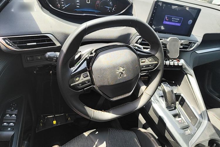 Used Peugeot 4008 2018 380THP Elite Edition Steering Wheel