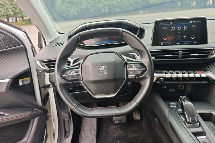Used Peugeot 4008 2018 350THP Elite Edition Steering Wheel