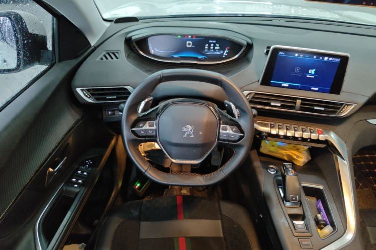 Used Peugeot 4008 2018 350THP Elite Edition Steering Wheel