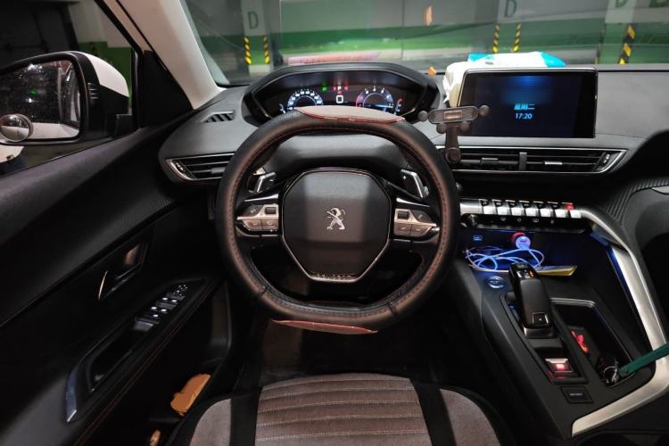 Used Peugeot 4008 2018 350THP Elite Edition Steering Wheel