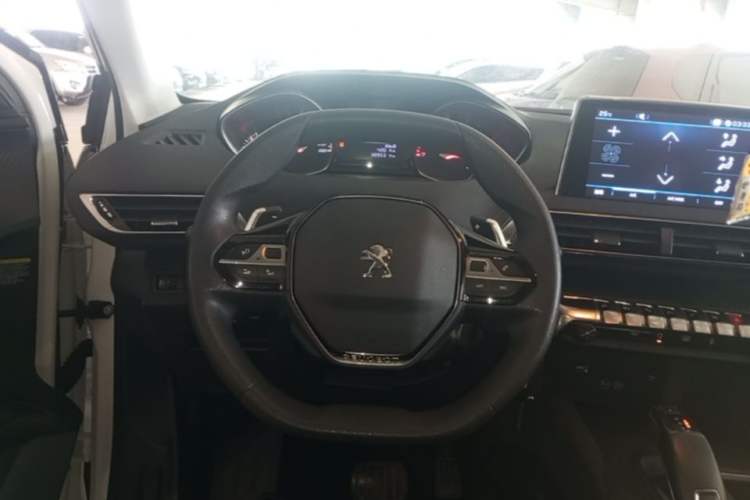 Used Peugeot 4008 2018 350THP Comfort Edition Steering Wheel